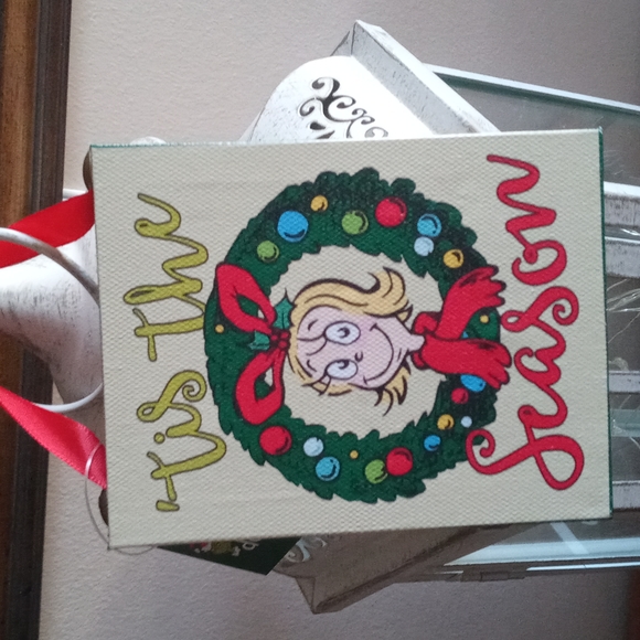Cindy Lou whoo canvas ornament - Picture 2 of 4